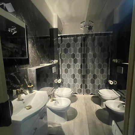 Madonna Dell'ancora *