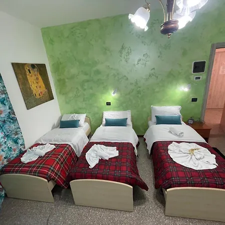 Madonna Dell'ancora Bed & Breakfast *