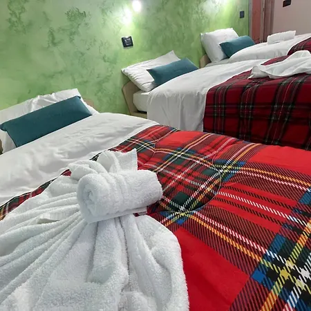 Madonna Dell'ancora * 萨索洛